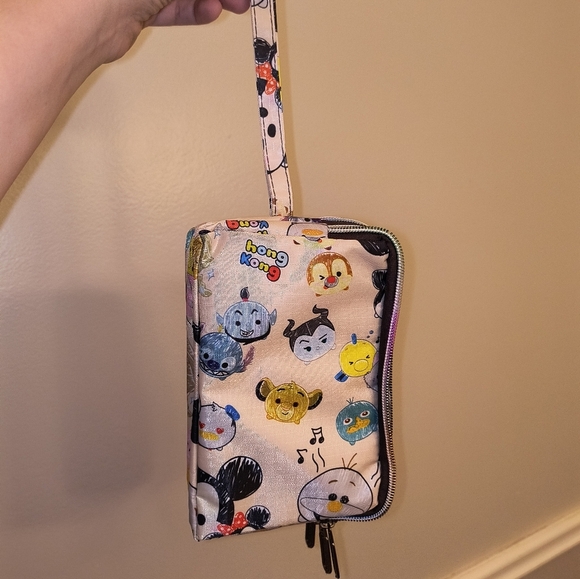 Women’s or Kid’s Cute Disney Character Print Mobile Wristlet Clutch Handbag - Picture 2 of 8